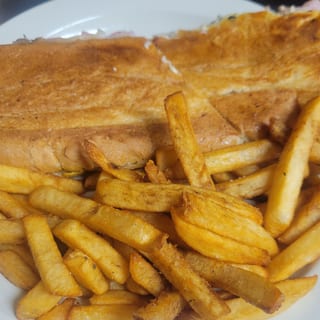 Cubano (Cuban Sandwich)